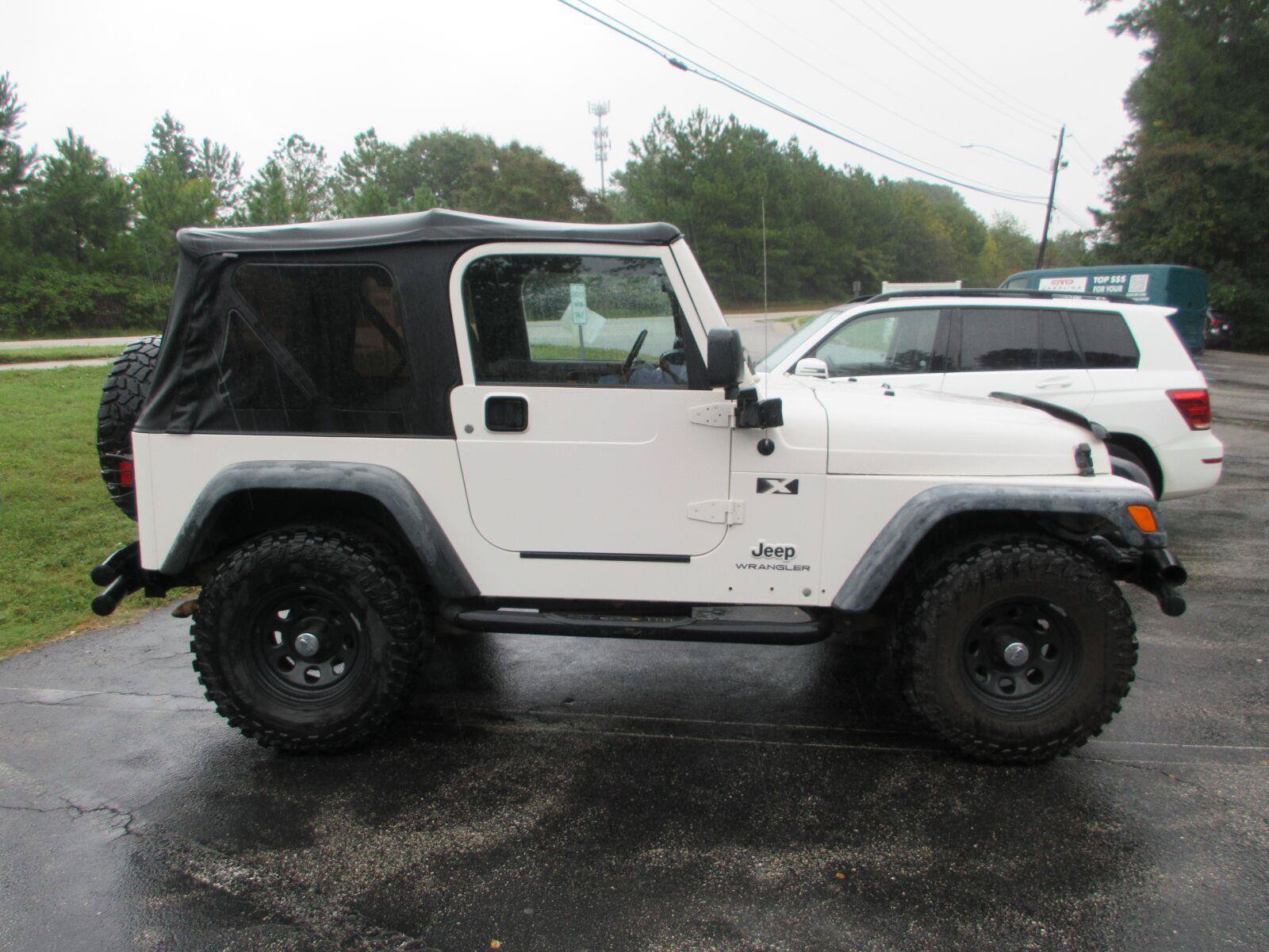 Used 2005 Jeep Wrangler X w/ Tire & Wheel Group (Ecco) AWD/4WD image 4