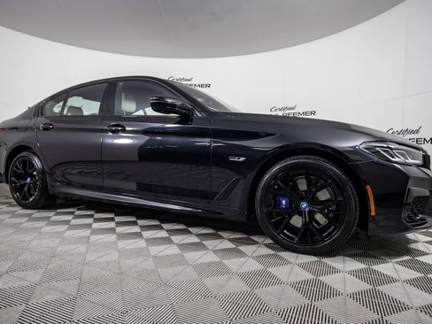 Used 2023 BMW 530e w/ M Sport Package RWD image 2