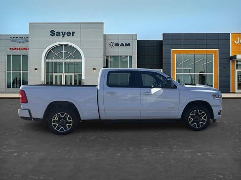 Used 2025 RAM 1500 Laramie AWD/4WD image 7