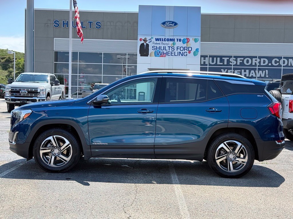 Used 2021 GMC Terrain SLT w/ Infotainment Package II AWD/4WD image 2