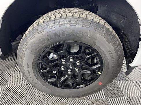 Used 2025 Ford F150 XLT w/ Equipment Group 302A MID image 8