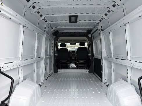 New 2026 RAM ProMaster 2500 w/ Convenience Group image 4