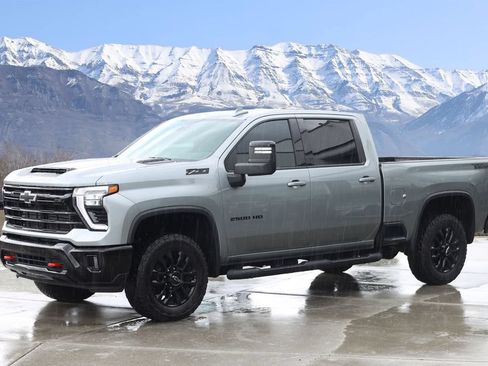 Used 2025 Chevrolet Silverado 2500 LTZ w/ Trail Boss Package AWD/4WD image 2