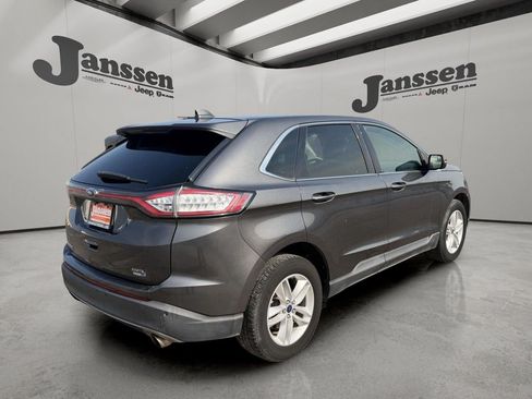 Used 2018 Ford Edge SEL w/ Equipment Group 201A AWD/4WD image 4
