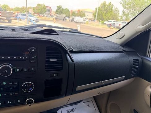 Used 2011 GMC Sierra 1500 SLE w/ Power Tech Package AWD/4WD image 26