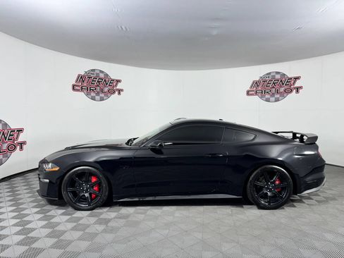 Used 2019 Ford Mustang GT Premium w/ Ford Safe & Smart Package RWD image 4