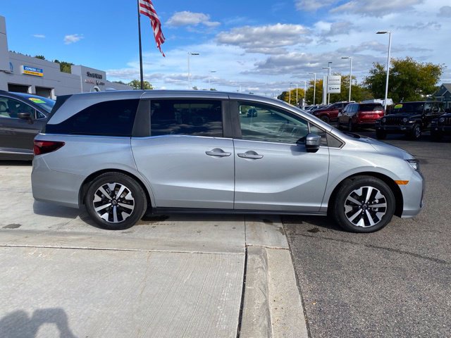 Used 2025 Honda Odyssey EX-L image 2