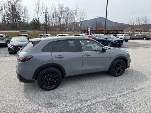 Used 2024 Honda HR-V Sport image 20