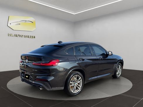 Used 2019 BMW X4 xDrive30i image 7