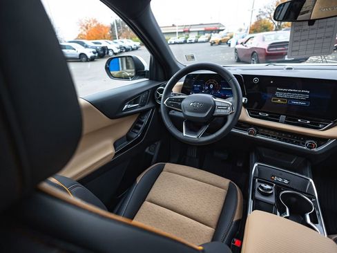 New 2026 Chevrolet Equinox ACTIV image 24