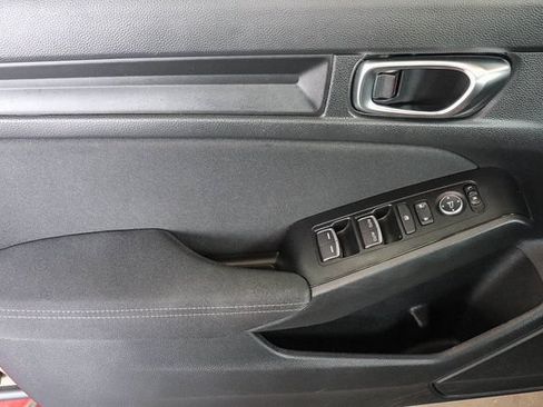 Used 2025 Honda Civic Sport image 22