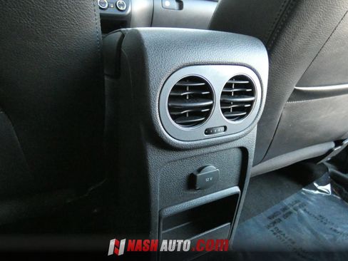 Used 2017 Volkswagen Tiguan SEL FWD image 46