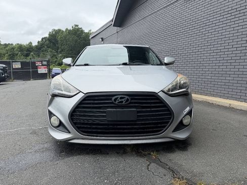Used 2014 Hyundai Veloster Turbo w/ Turbo Technology Package 04 FWD image 2