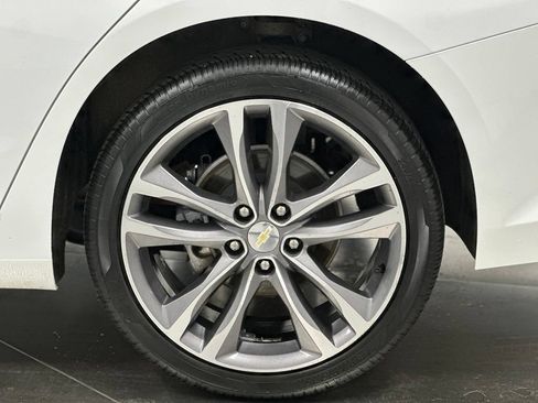 Used 2023 Chevrolet Malibu LT w/ LPO, Floor Liner Package FWD image 23