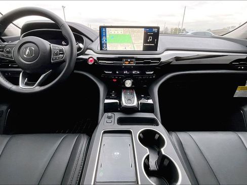 Used 2025 Acura MDX SH-AWD image 20