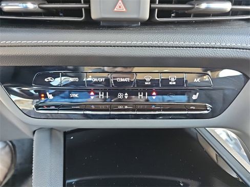 Certified 2023 Buick Envision Preferred image 20