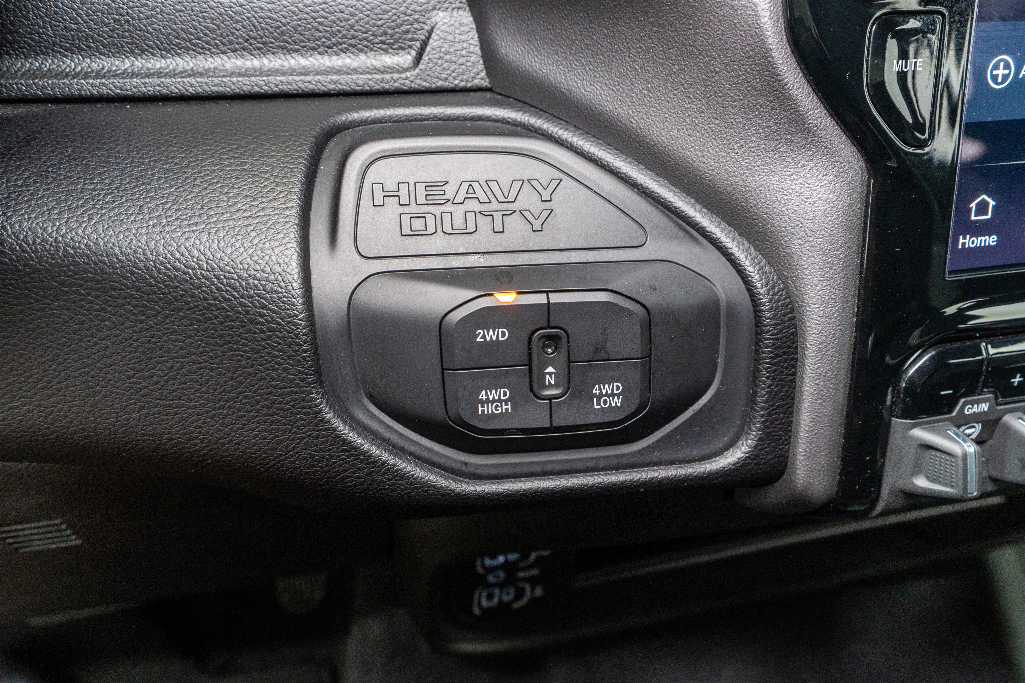 Used 2025 RAM 2500 Big Horn AWD/4WD image 22