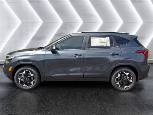 New 2026 Kia Seltos S AWD/4WD image 2