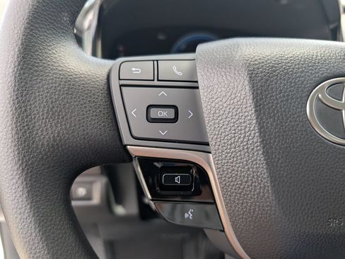 New 2026 Toyota Camry LE FWD image 20