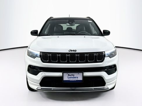 Used 2023 Jeep Compass High Altitude AWD/4WD image 2