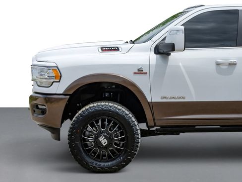 Used 2023 RAM 3500 Limited AWD/4WD image 11
