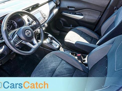 Used 2019 Nissan Kicks SV image 16