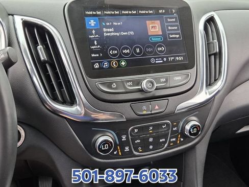 Used 2023 Chevrolet Equinox LT FWD image 17