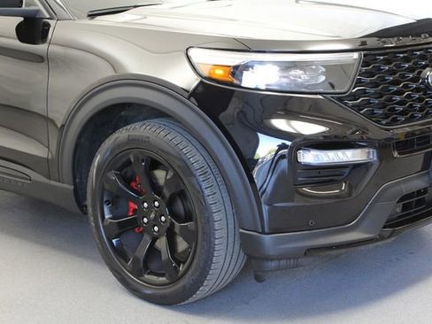 Used 2023 Ford Explorer ST w/ Equipment Group 401A AWD/4WD image 3