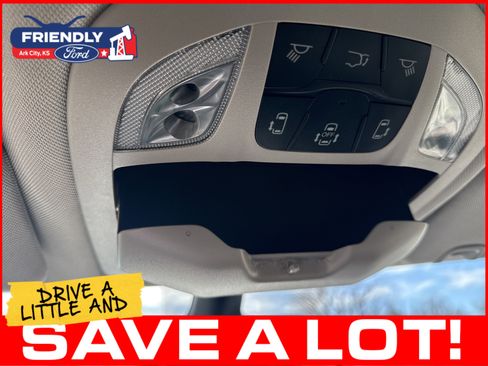 Used 2023 Chrysler Voyager LX FWD image 38