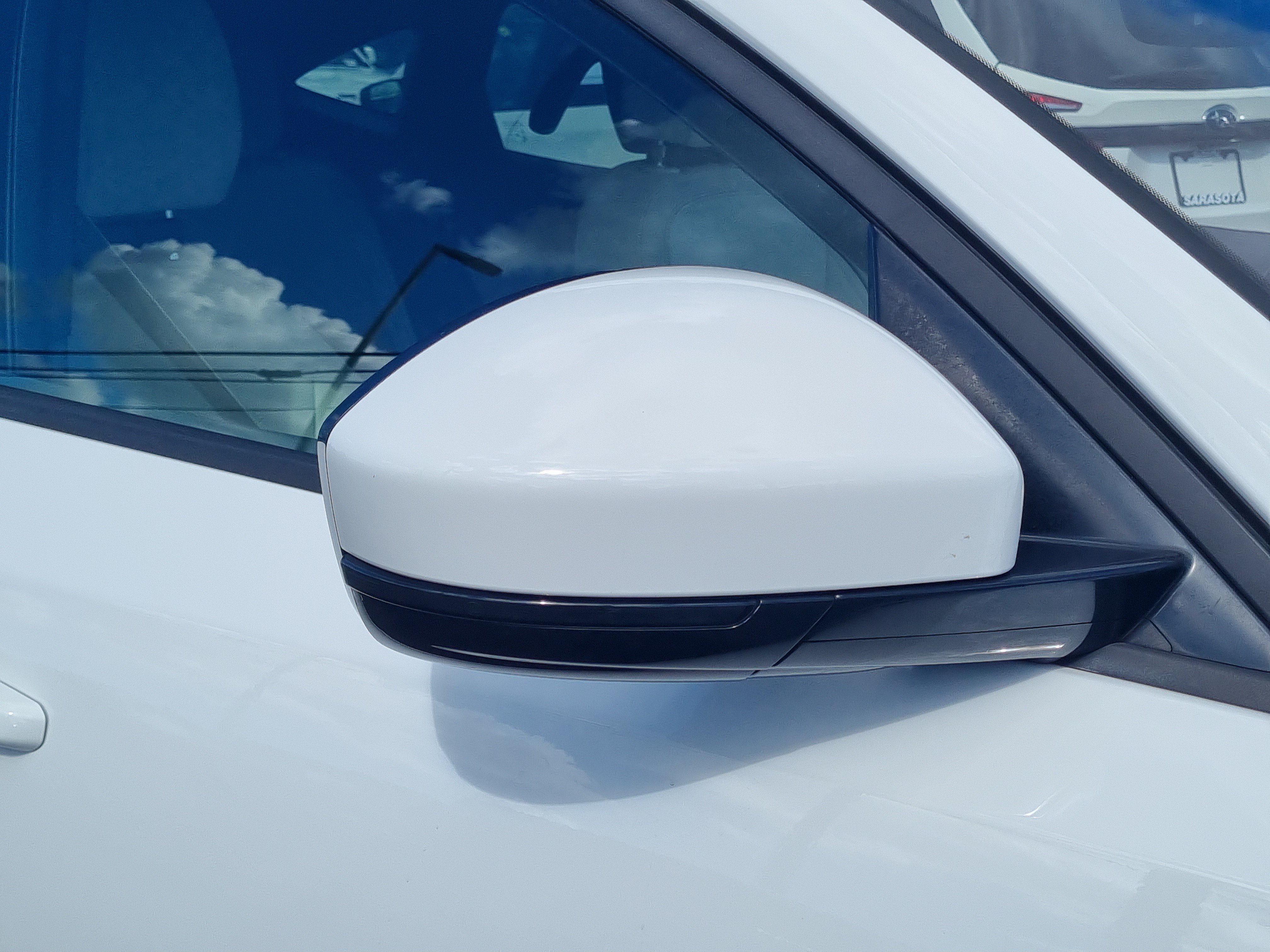 Used 2020 Jaguar E-PACE SE AWD/4WD image 9