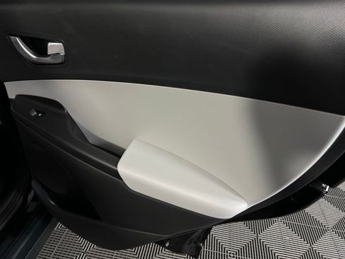 Used 2023 Hyundai Kona SE image 32