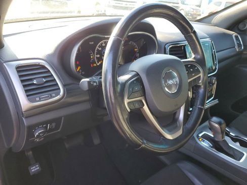 Used 2020 Jeep Grand Cherokee Altitude image 8