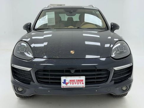 Used 2017 Porsche Cayenne w/ Premium Plus Package image 3