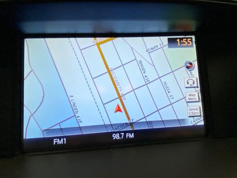 Used 2016 INFINITI Q70 L 3.7 w/ Deluxe Touring Package image 32