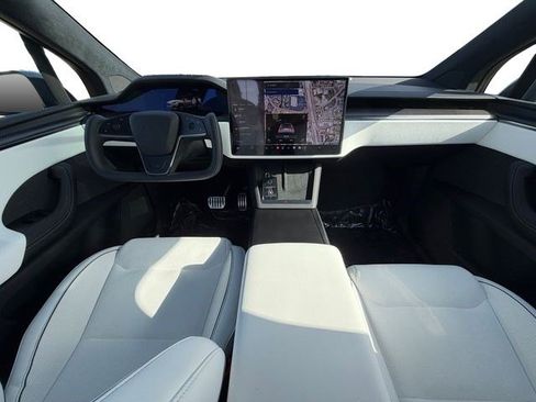 Used 2026 Tesla Model X Plaid AWD/4WD image 12