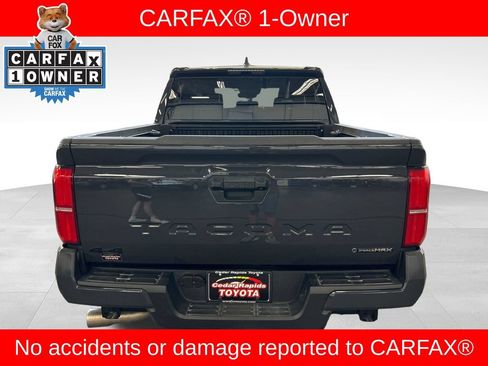 Used 2026 Toyota Tacoma TRD Sport AWD/4WD image 4