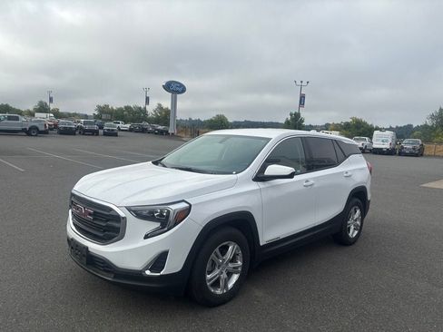 Used 2018 GMC Terrain SLE FWD image 33