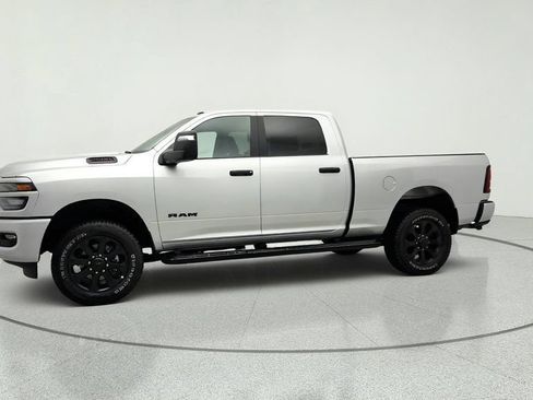 Used 2026 RAM 2500 Big Horn AWD/4WD image 8