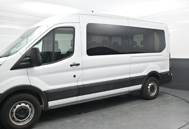 Used 2024 Ford Transit 350 XL RWD image 3
