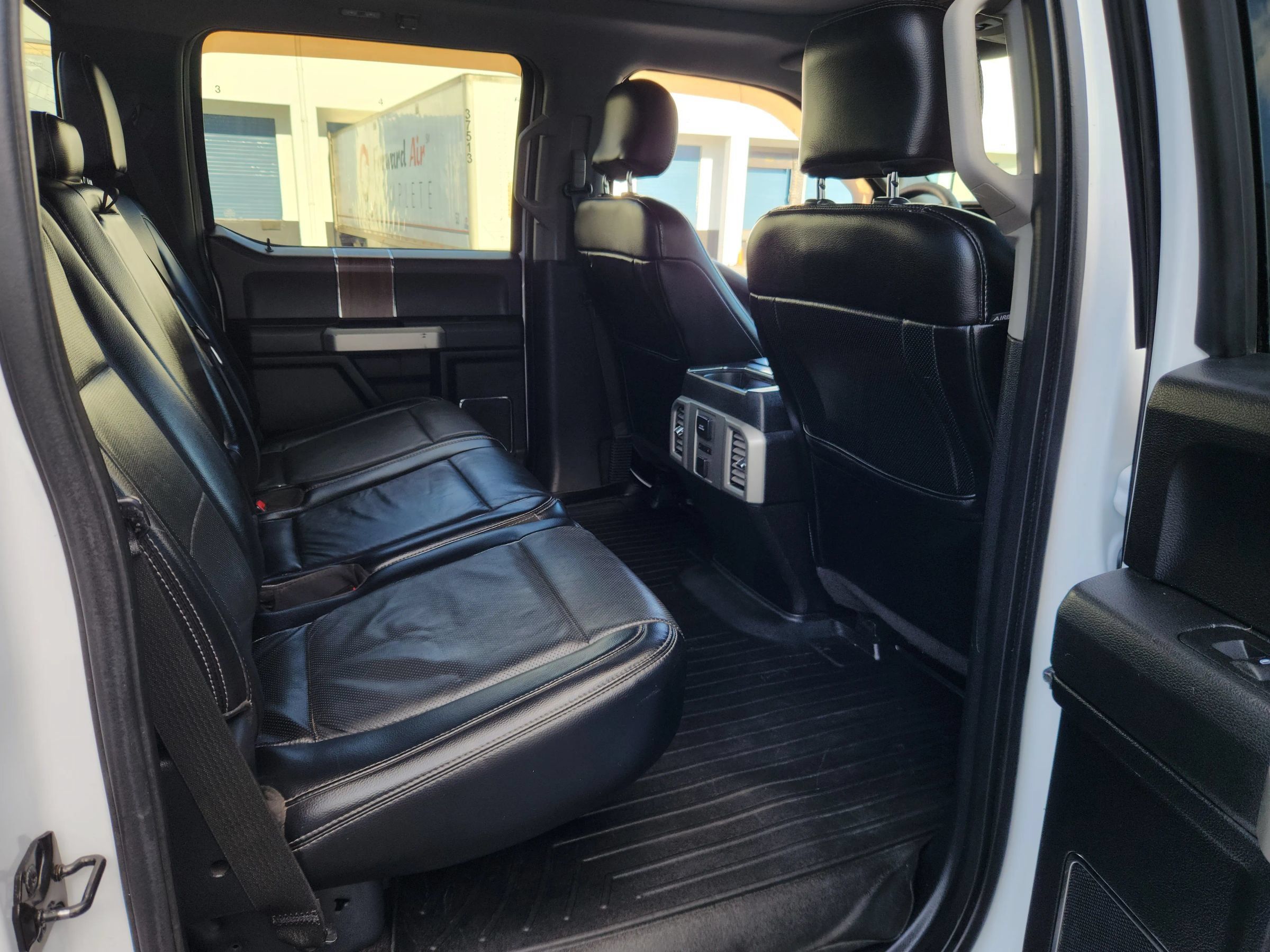 Used 2016 Ford F150 Lariat w/ Equipment Group 502A Luxury AWD/4WD image 20