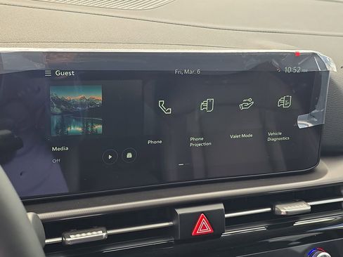 New 2026 Kia Sportage EX image 23