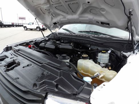 Used 2019 Ford F250 XL w/ Power Equipment Group RWD image 37