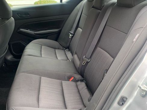 Used 2024 Nissan Altima 2.5 SV image 8