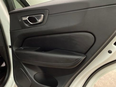 Used 2023 Volvo XC60 B5 Plus w/ Protection Package Premier image 73