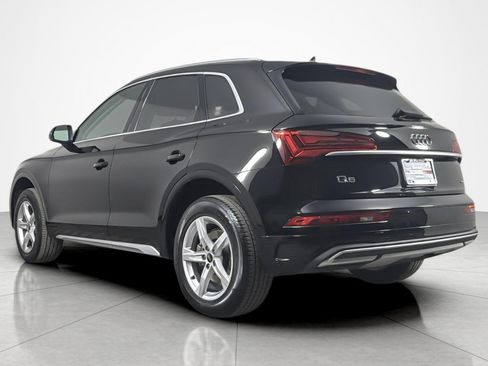 Used 2023 Audi Q5 2.0T Premium w/ Convenience Package AWD/4WD image 3