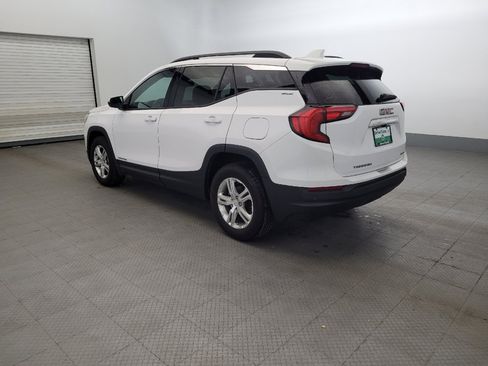 Used 2020 GMC Terrain SLE w/ Driver Convenience Package AWD/4WD image 3