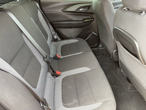 Certified 2023 Chevrolet TrailBlazer LS FWD image 14
