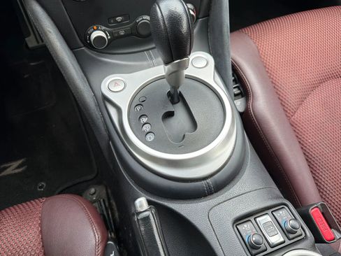 Used 2012 Nissan 370Z Touring w/ Sport Pkg RWD image 14
