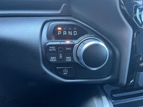 Certified 2023 RAM 1500 Big Horn AWD/4WD image 17
