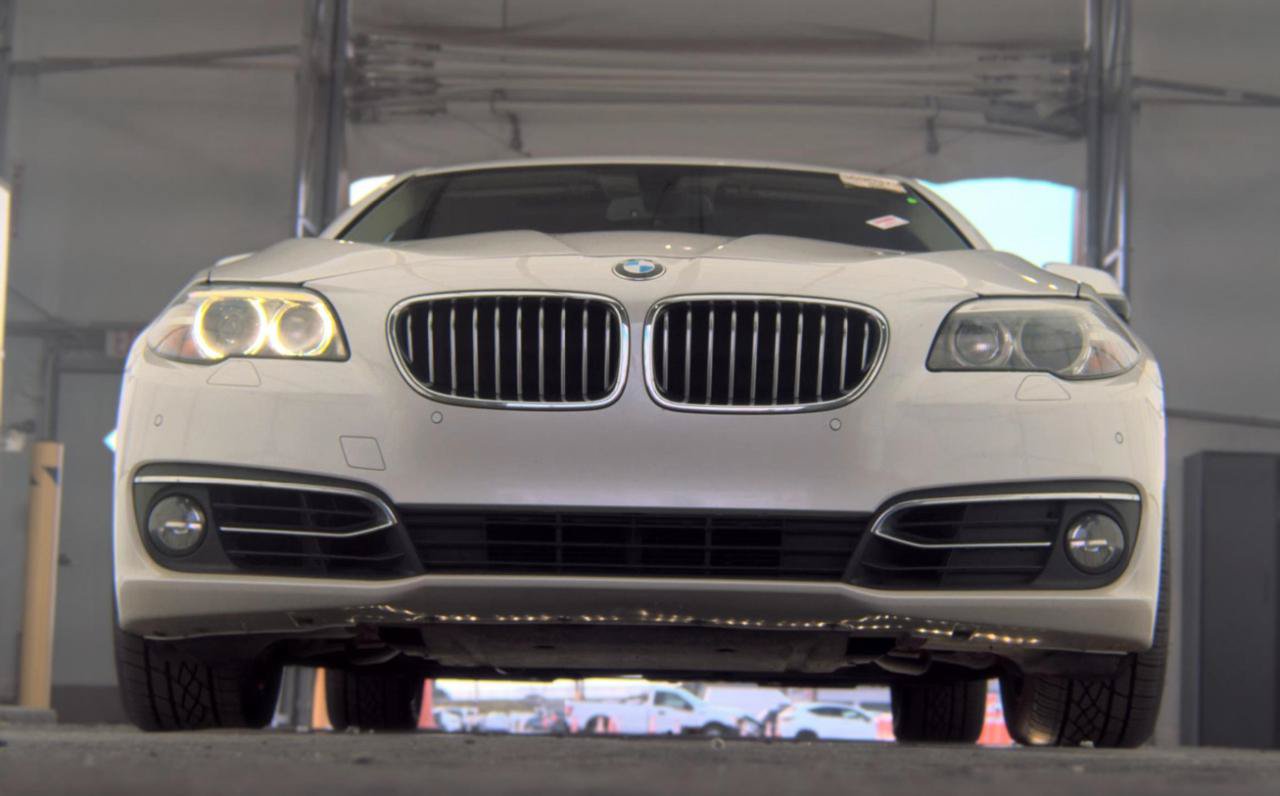 Used 2015 BMW 528i Sedan RWD image 3